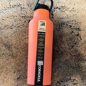 Corkcicle sport canteen
